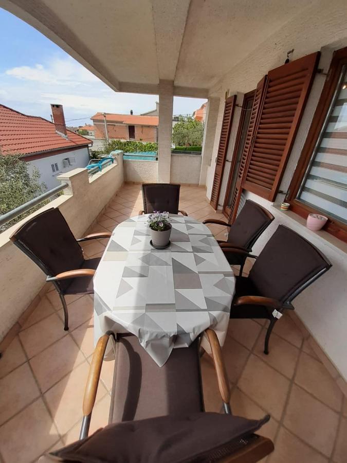 Apartment Anita Zara Esterno foto